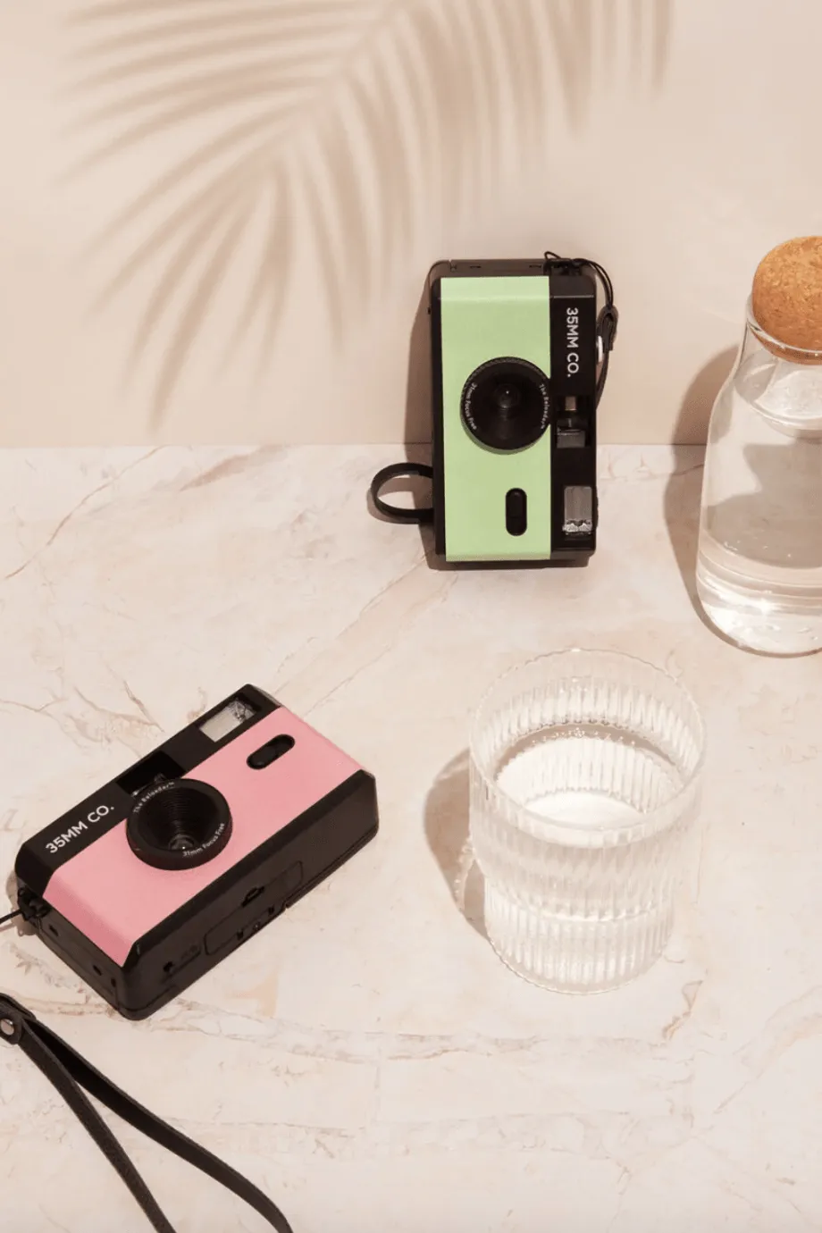 35mm CO. THE RELOADER REUSABLE FILM CAMERA - PASTEL PINK