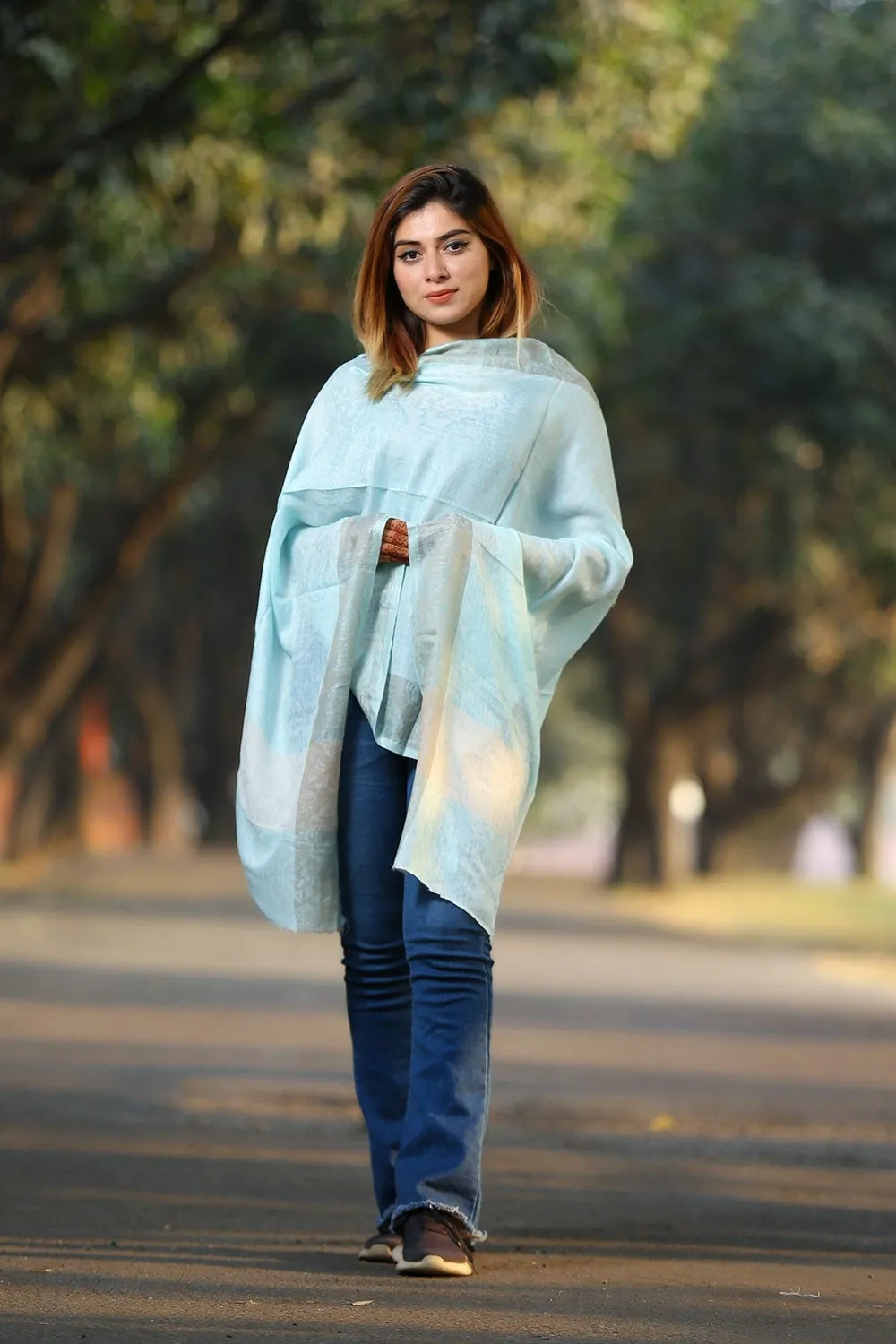 ALLURING SKY BLUE COLOUR  KASHMIRI STOLE DEFINES FEMINISM AND ENHANCES SOPHISTICATION