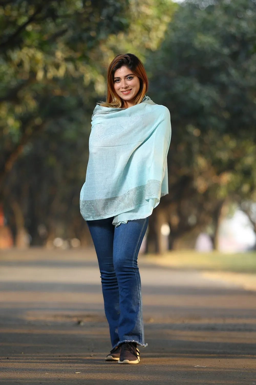 ALLURING SKY BLUE COLOUR  KASHMIRI STOLE DEFINES FEMINISM AND ENHANCES SOPHISTICATION
