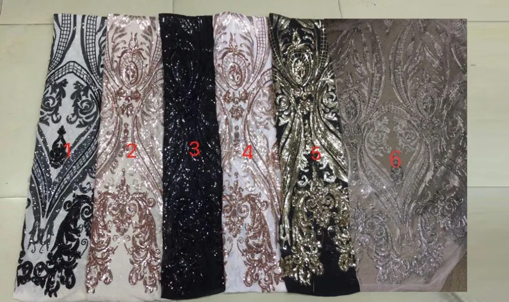 Chic V-neck Elegant Long Sleeves Gold Sparkle Appliques Prom Party Gowns