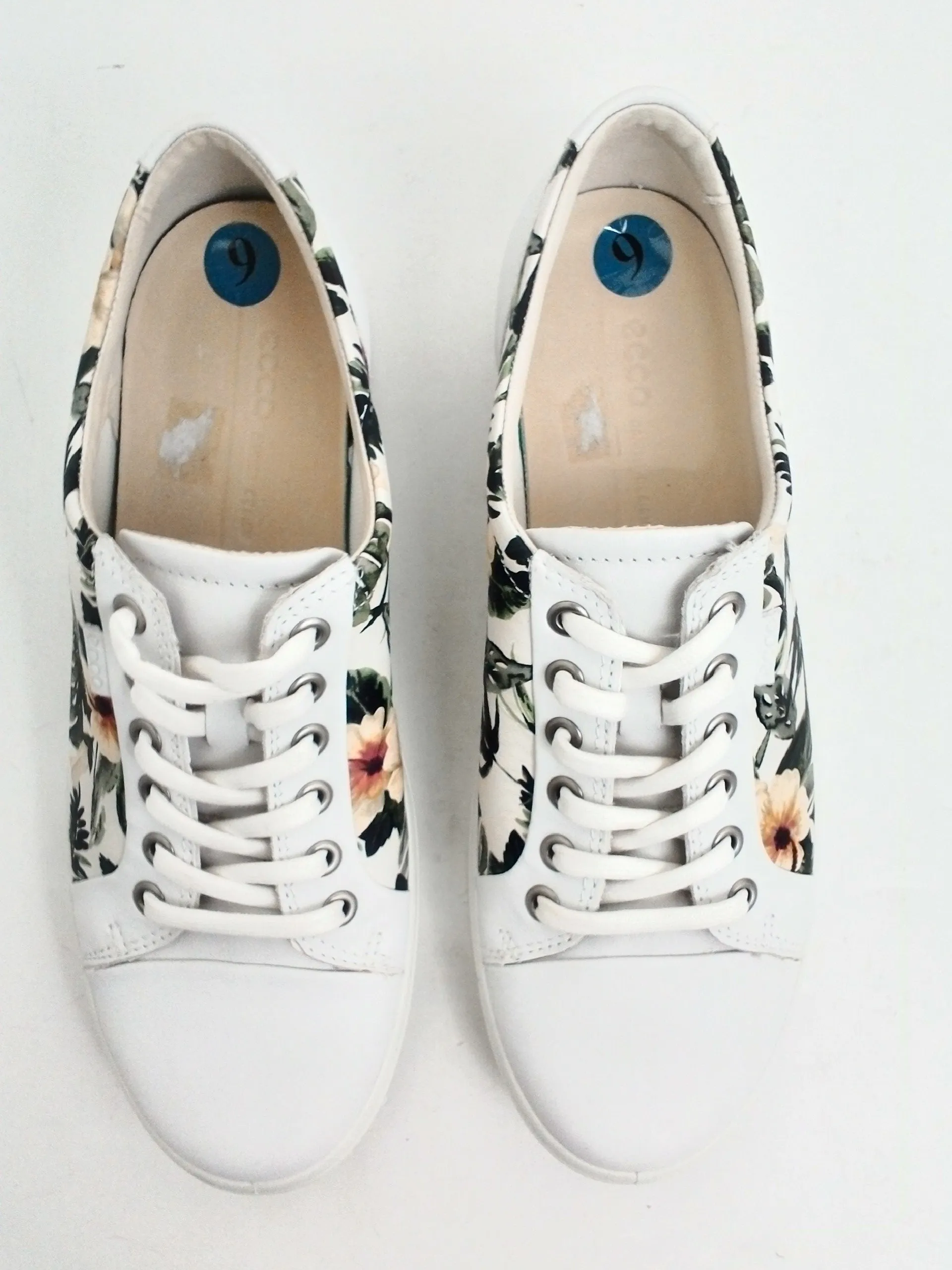 Ecco Danish Design Women's white/Beige/Green Sneakers Size 9