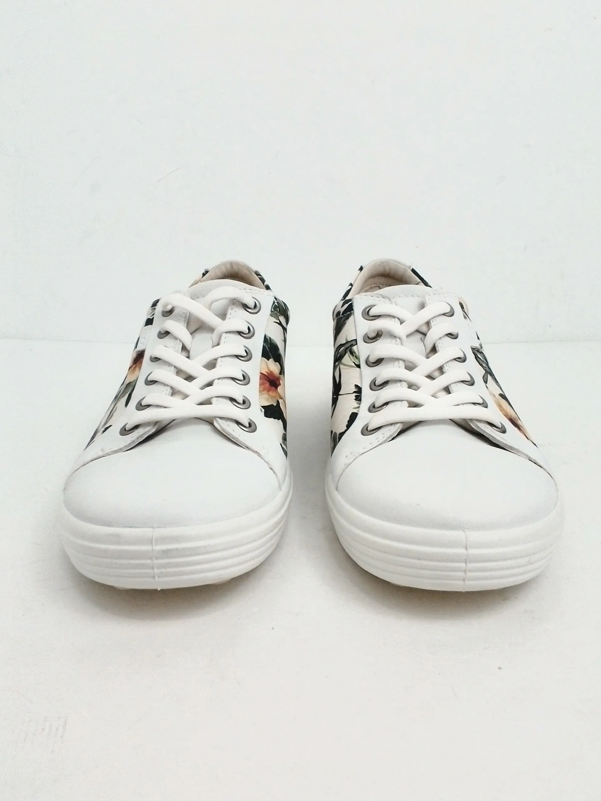 Ecco Danish Design Women's white/Beige/Green Sneakers Size 9