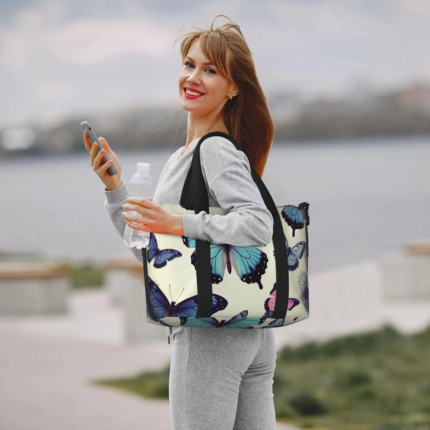 Gym Bags Small Beautiful Butterfly Duffel Bag Overnight Bag with Shoe Compartment Carryon Bag for Men Women