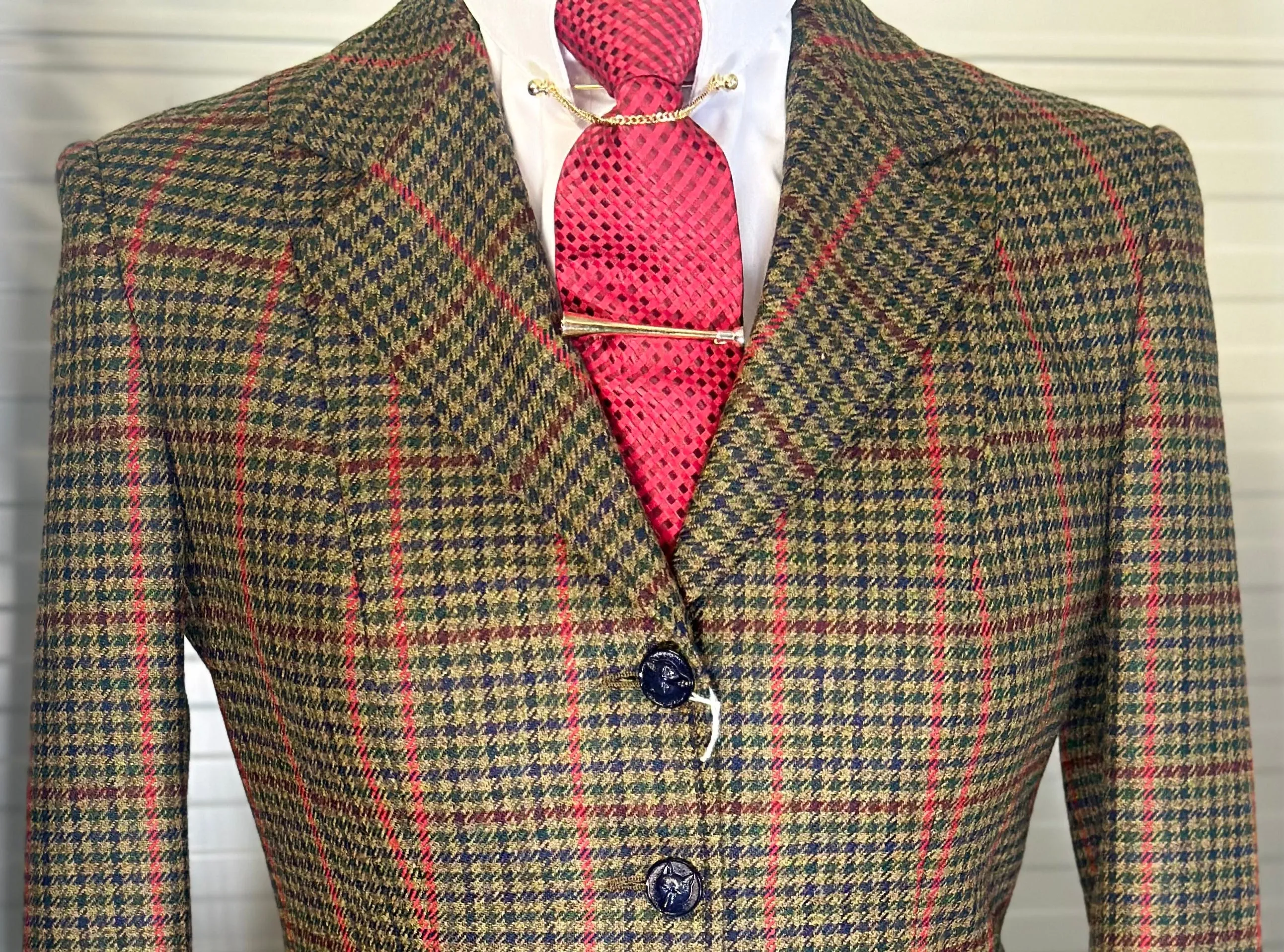 IN STOCK: UNIQUE TWEED PRINCESS CUT JACKET