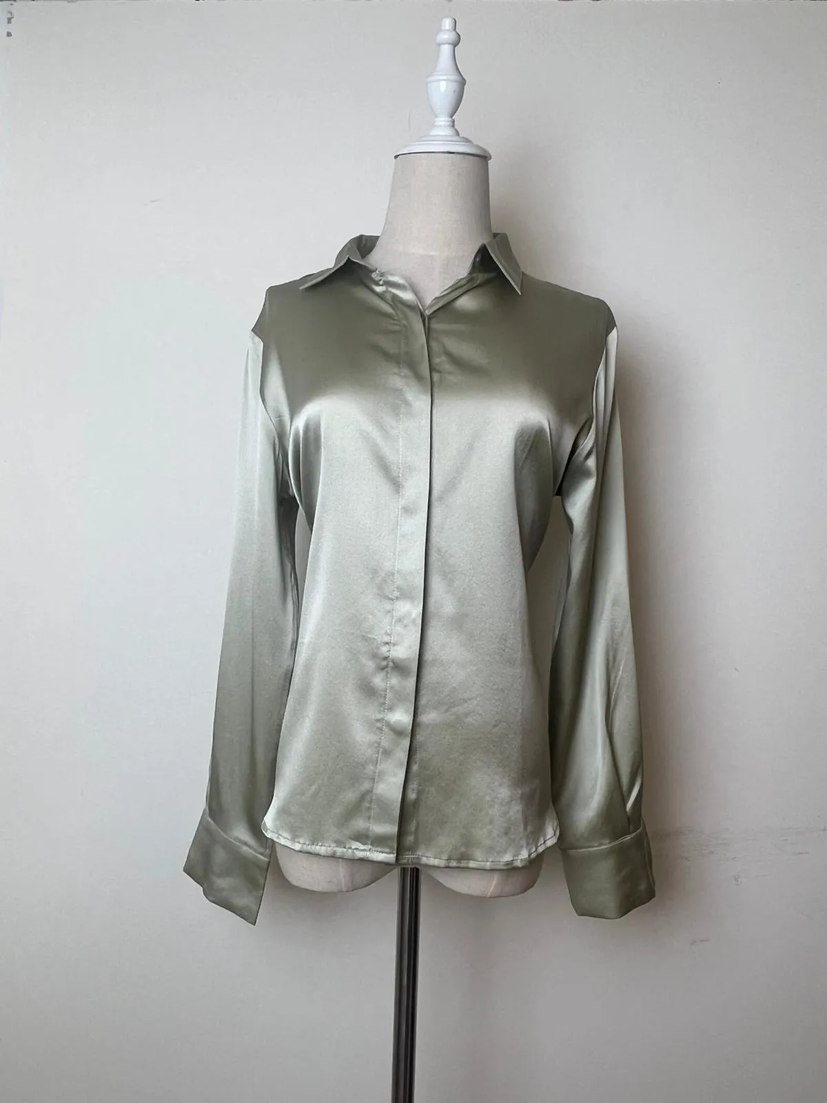 Orchid Long Sleeve Silk Blouse (SLKSITB001)