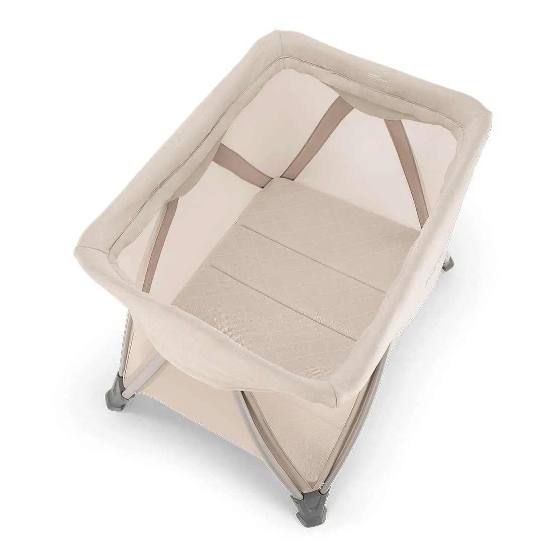 Sena Aire Travel Crib   Play Yard   Changer (with Organic Cotton Sheet) by Nuna