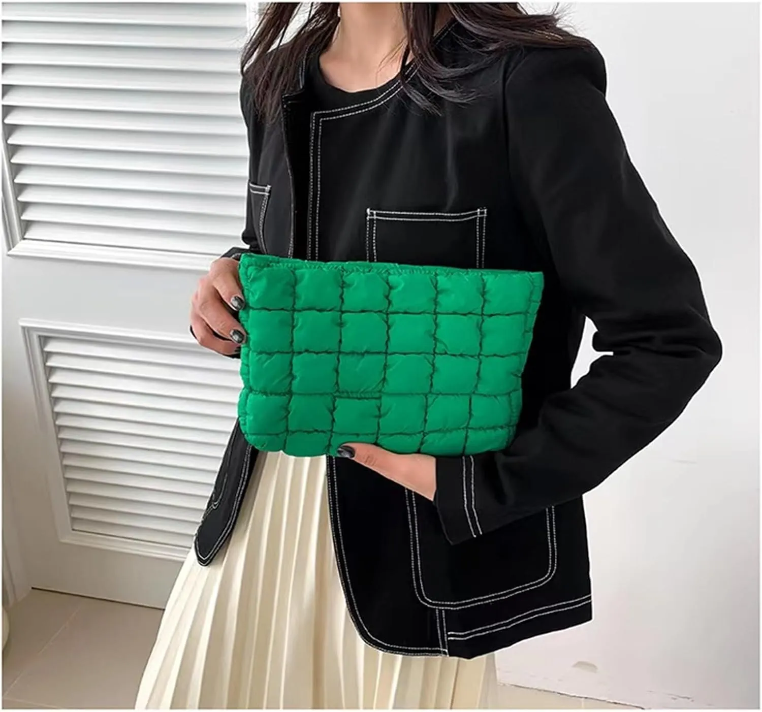 Soft Checkered Quilted Puffy Makeup Bag for Women, Aesthetic Puffer Cosmetic Bag Pouch for Purse (Green)