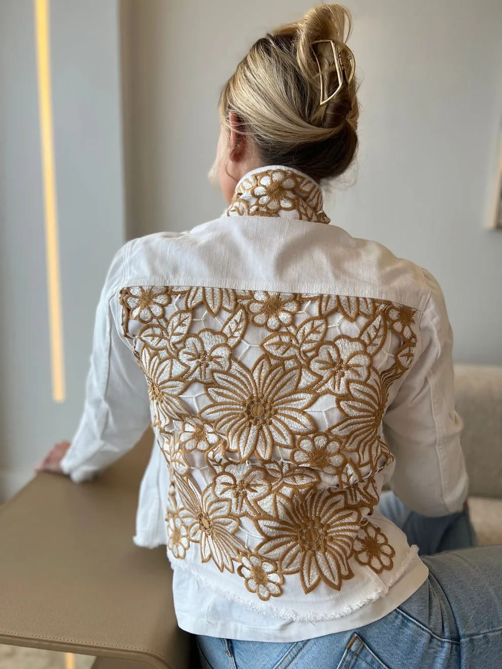 The White Denim Jacket / White Woven Design